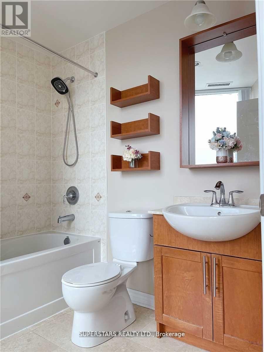 2010 - 18 Holmes Avenue, Toronto, Ontario  M2N 0E1 - Photo 17 - C12801388