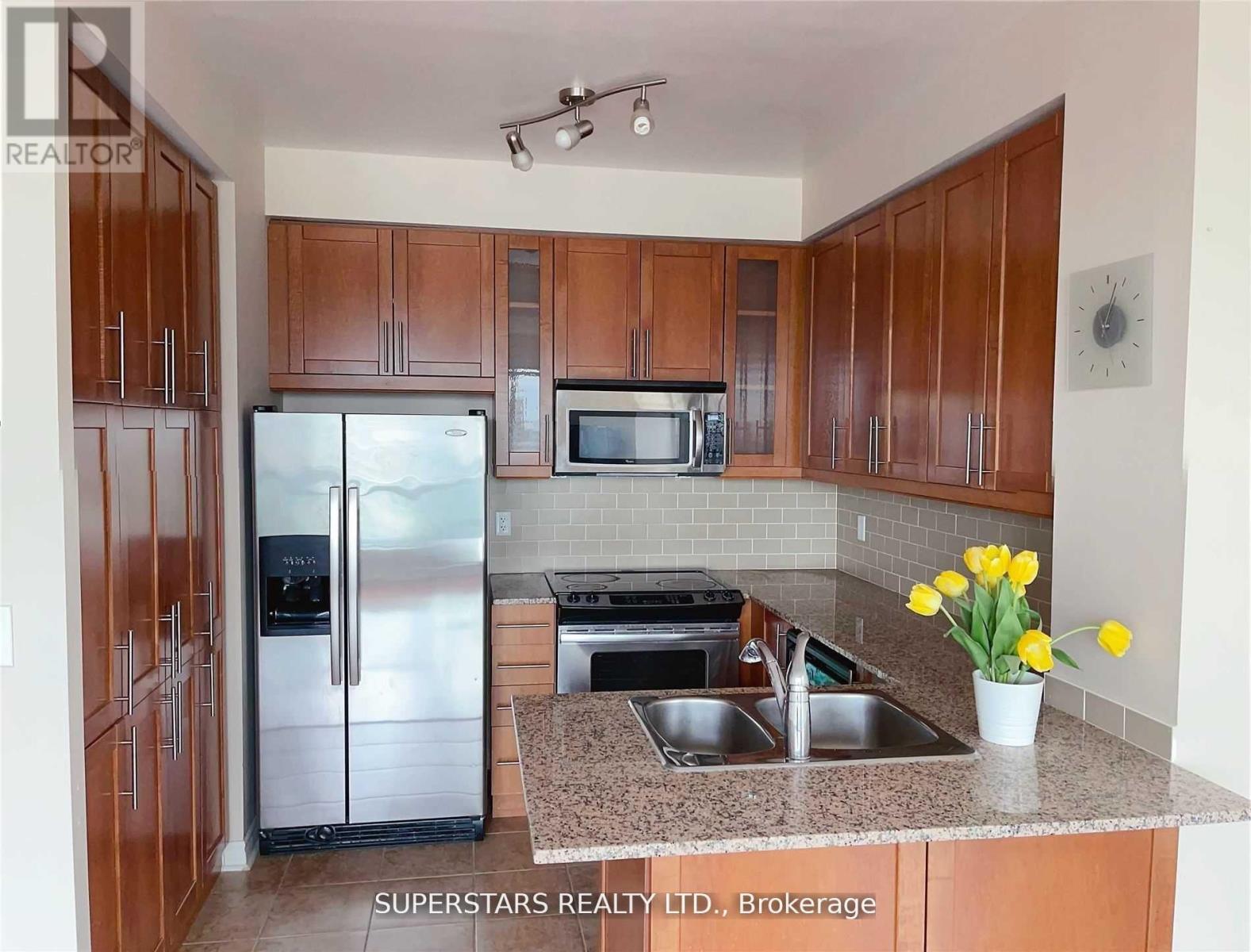 2010 - 18 Holmes Avenue, Toronto, Ontario  M2N 0E1 - Photo 6 - C12801388