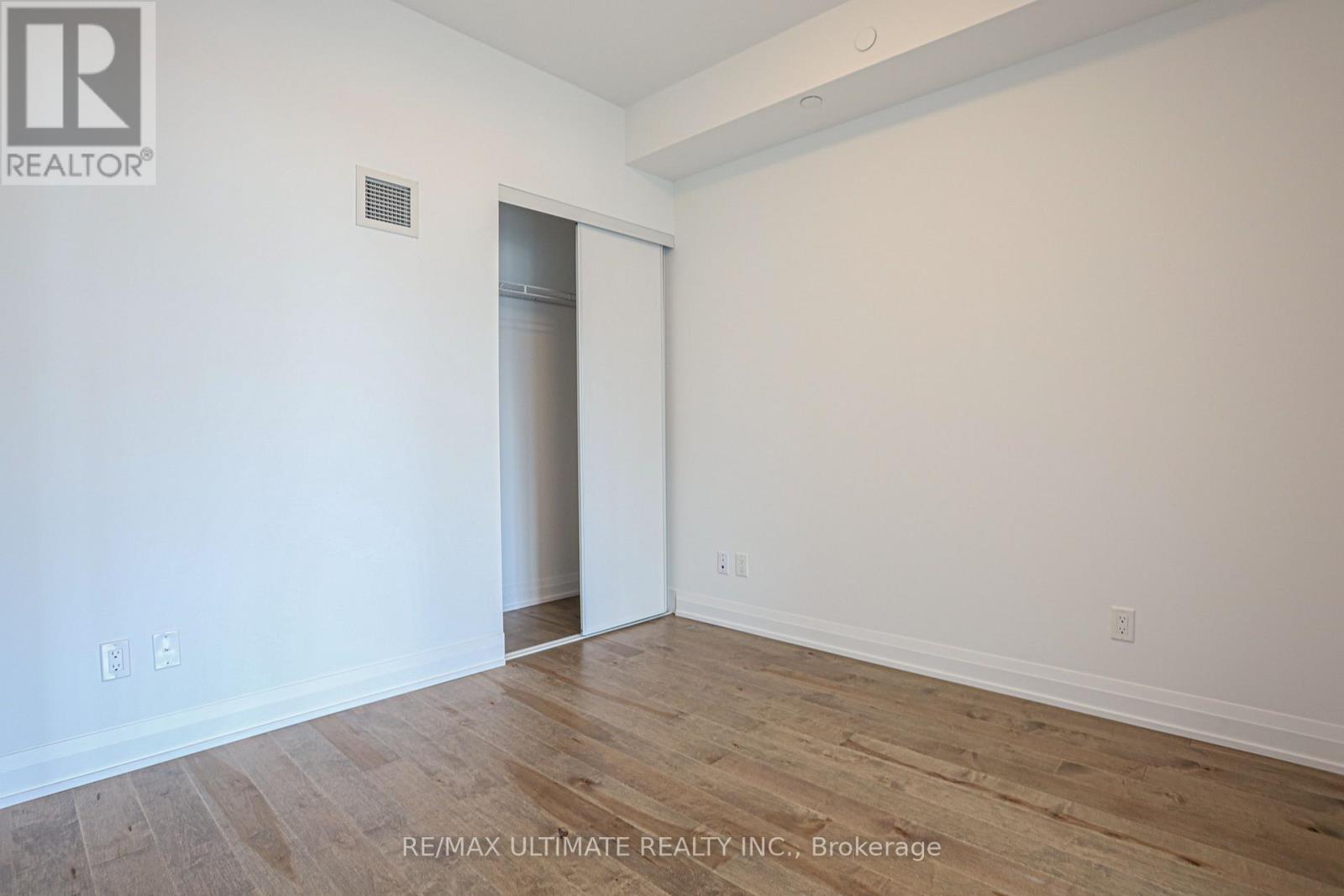 1101 - 403 Church Street, Toronto, Ontario  M5B 1L6 - Photo 10 - C12801392