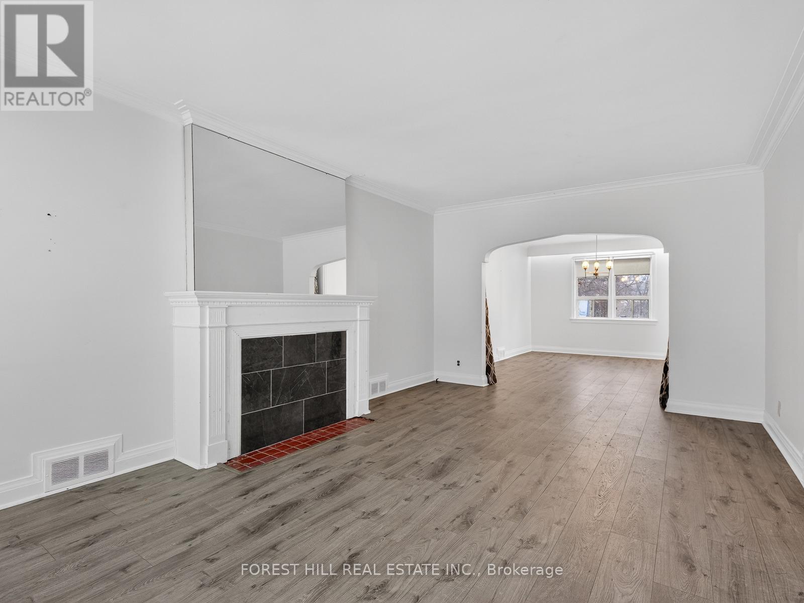 3 Westover Hill Road, Toronto, Ontario  M6C 3J3 - Photo 6 - C12801410