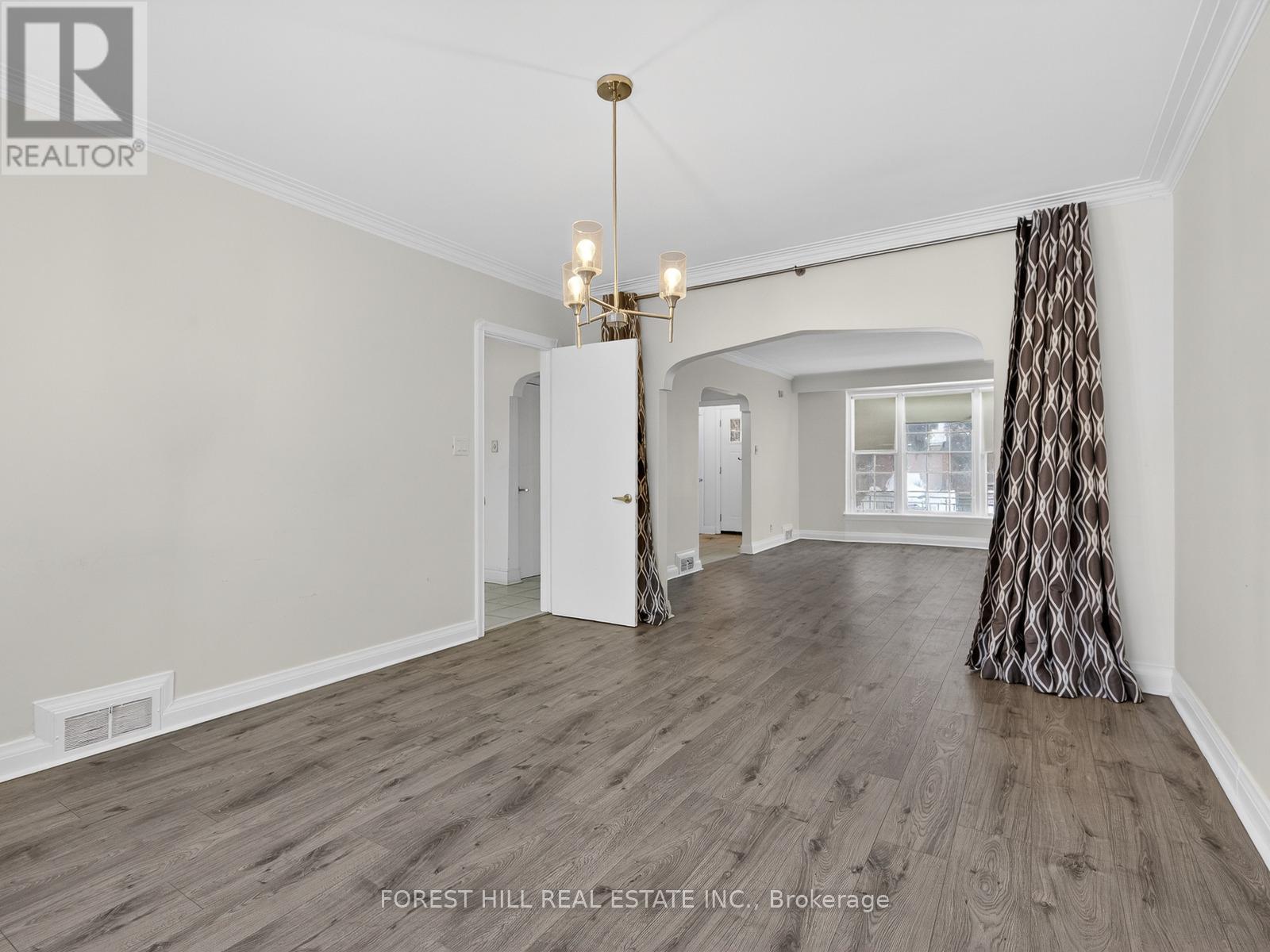 3 Westover Hill Road, Toronto, Ontario  M6C 3J3 - Photo 7 - C12801410