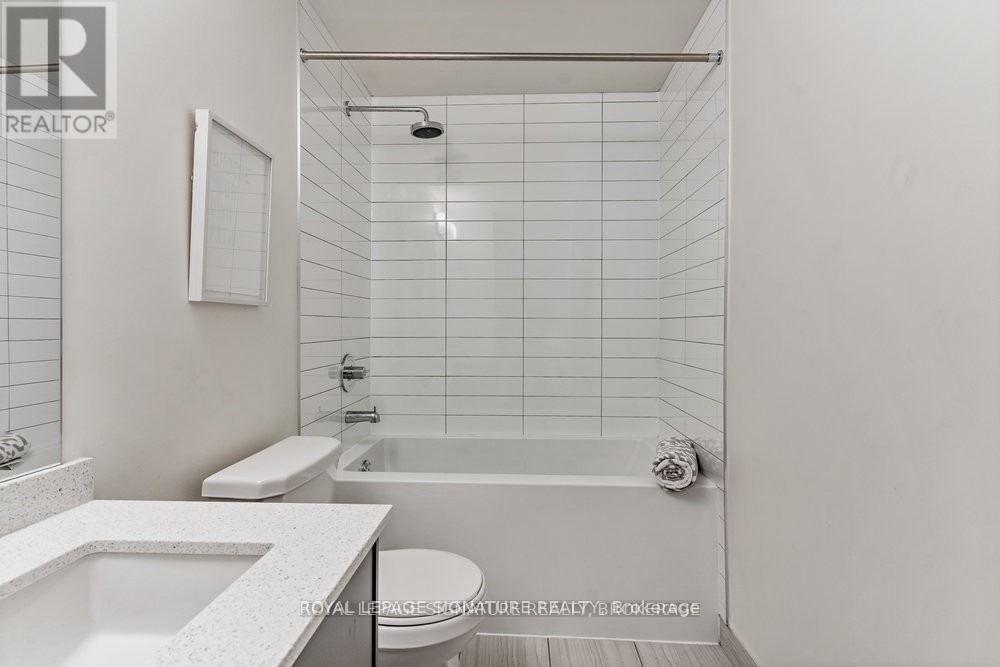 725 - 460 Adelaide Street E, Toronto, Ontario  M5A 0E7 - Photo 9 - C12801428