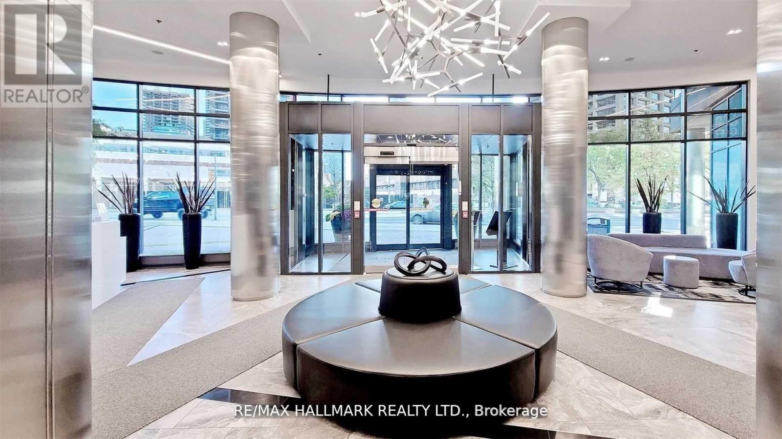 513 - 16 Yonge Street, Toronto, Ontario  M5E 2A1 - Photo 3 - C12801444