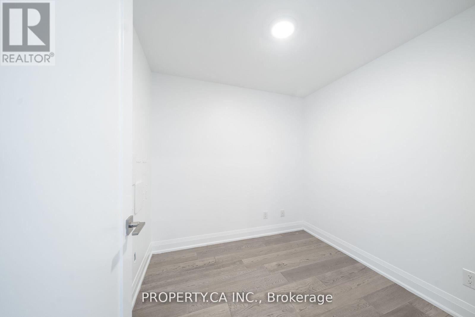 3 - 17 Greenbriar Road, Toronto, Ontario  M2K 0G7 - Photo 32 - C12801456