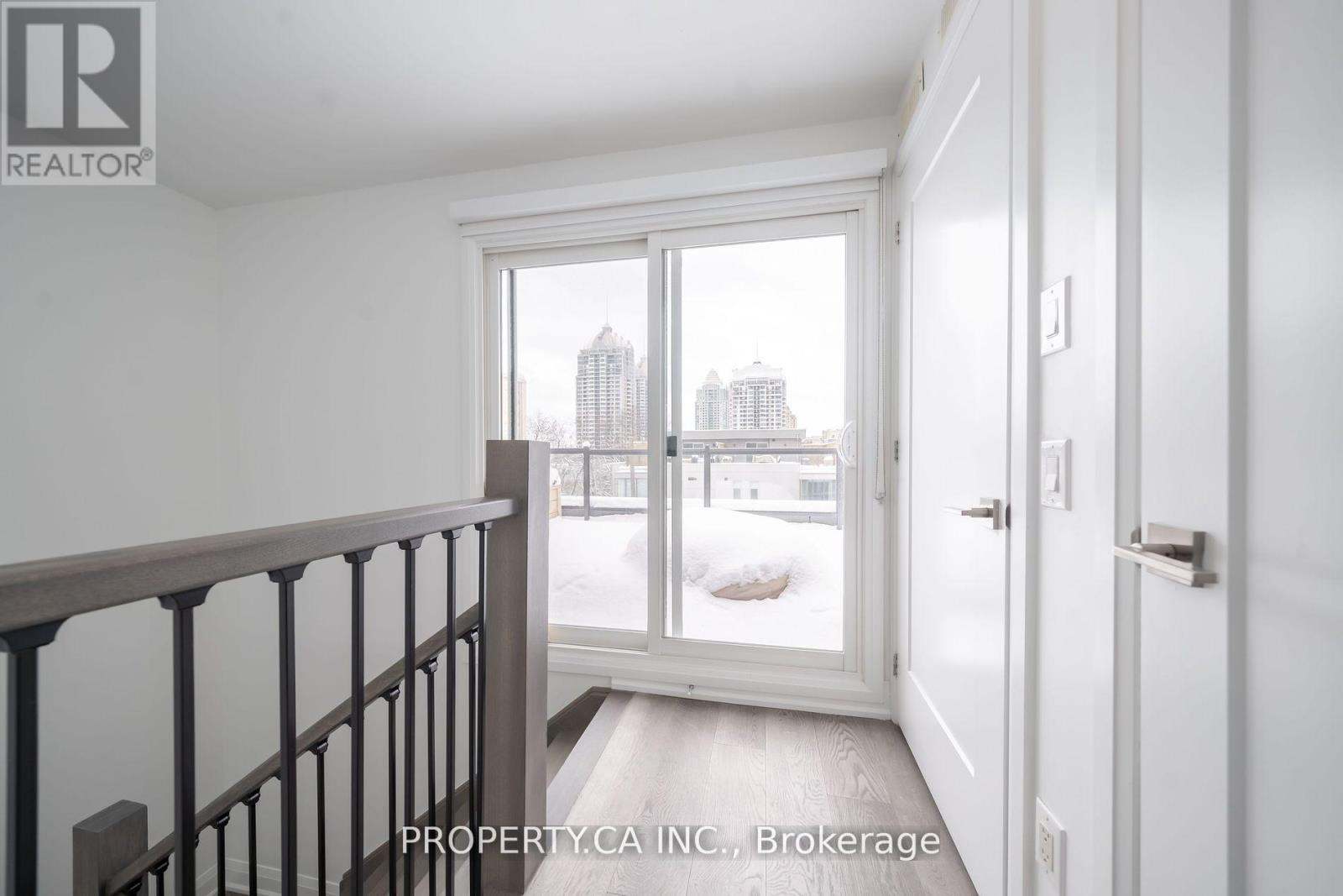 3 - 17 Greenbriar Road, Toronto, Ontario  M2K 0G7 - Photo 33 - C12801456