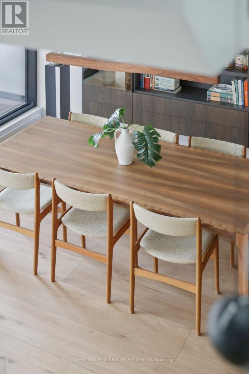 327 - 40 Oaklands Avenue, Toronto, Ontario  M4V 2Z3 - Photo 16 - C12801464