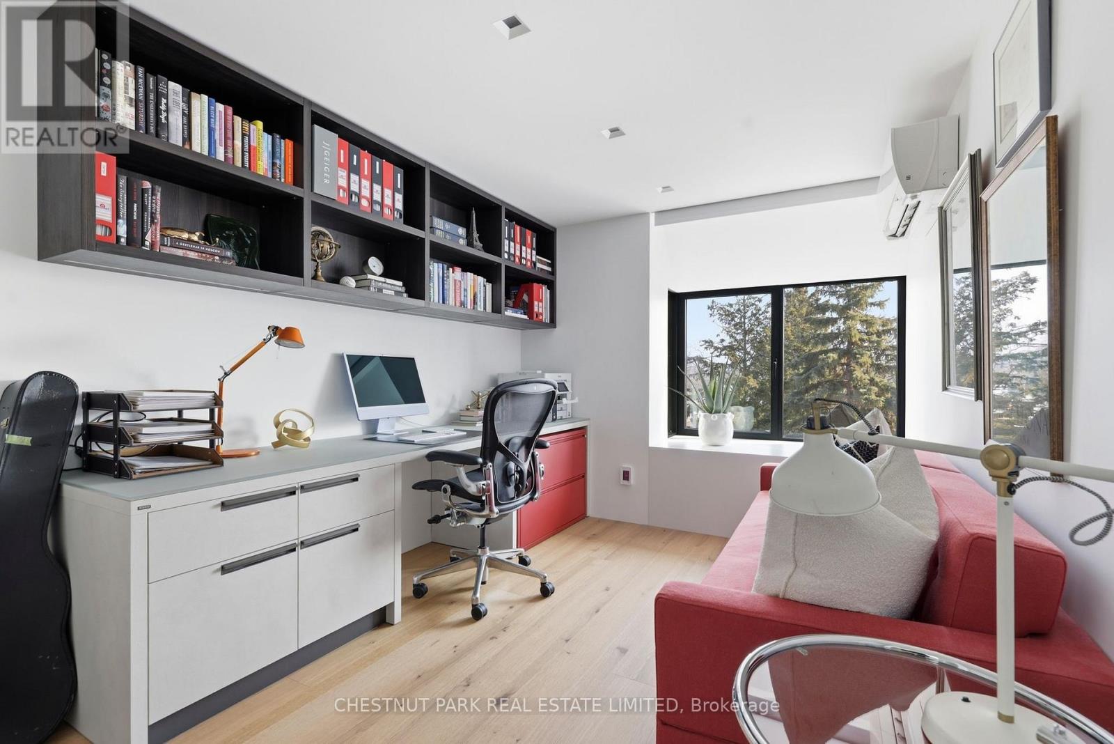 327 - 40 Oaklands Avenue, Toronto, Ontario  M4V 2Z3 - Photo 19 - C12801464