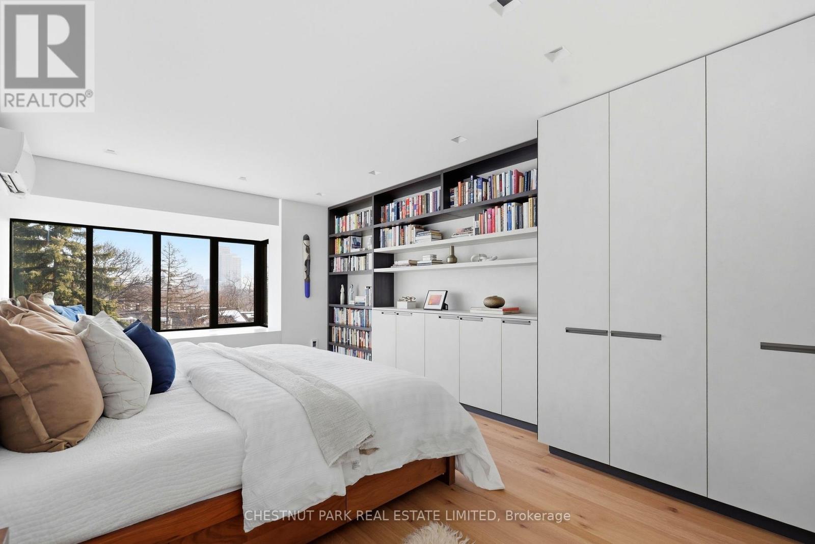 327 - 40 Oaklands Avenue, Toronto, Ontario  M4V 2Z3 - Photo 20 - C12801464