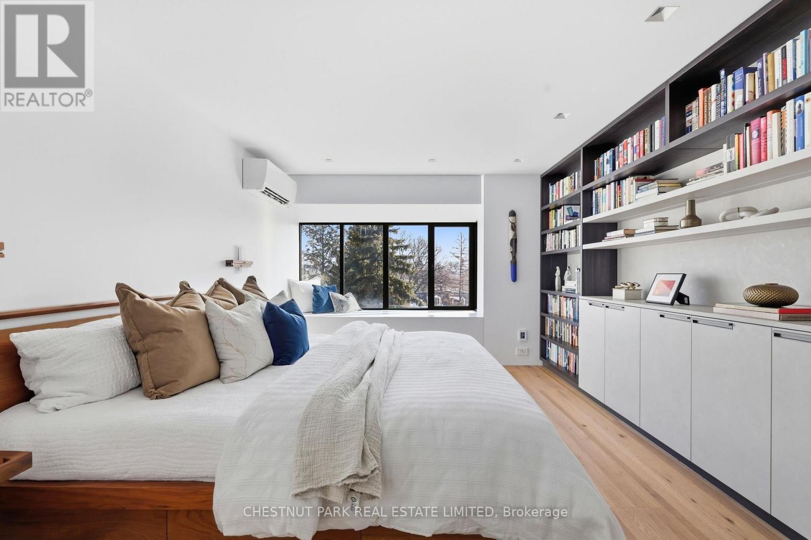 327 - 40 Oaklands Avenue, Toronto, Ontario  M4V 2Z3 - Photo 21 - C12801464