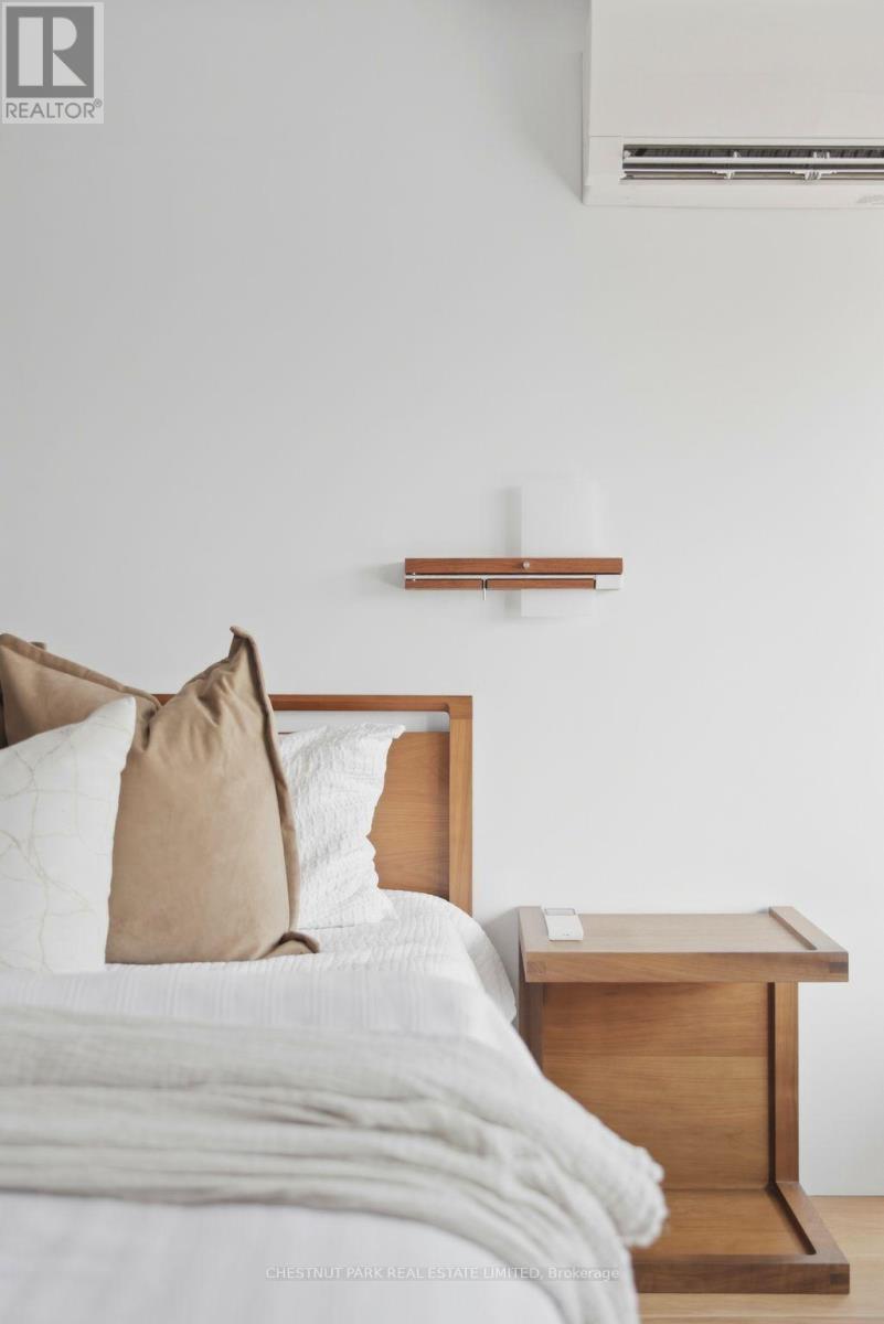 327 - 40 Oaklands Avenue, Toronto, Ontario  M4V 2Z3 - Photo 29 - C12801464