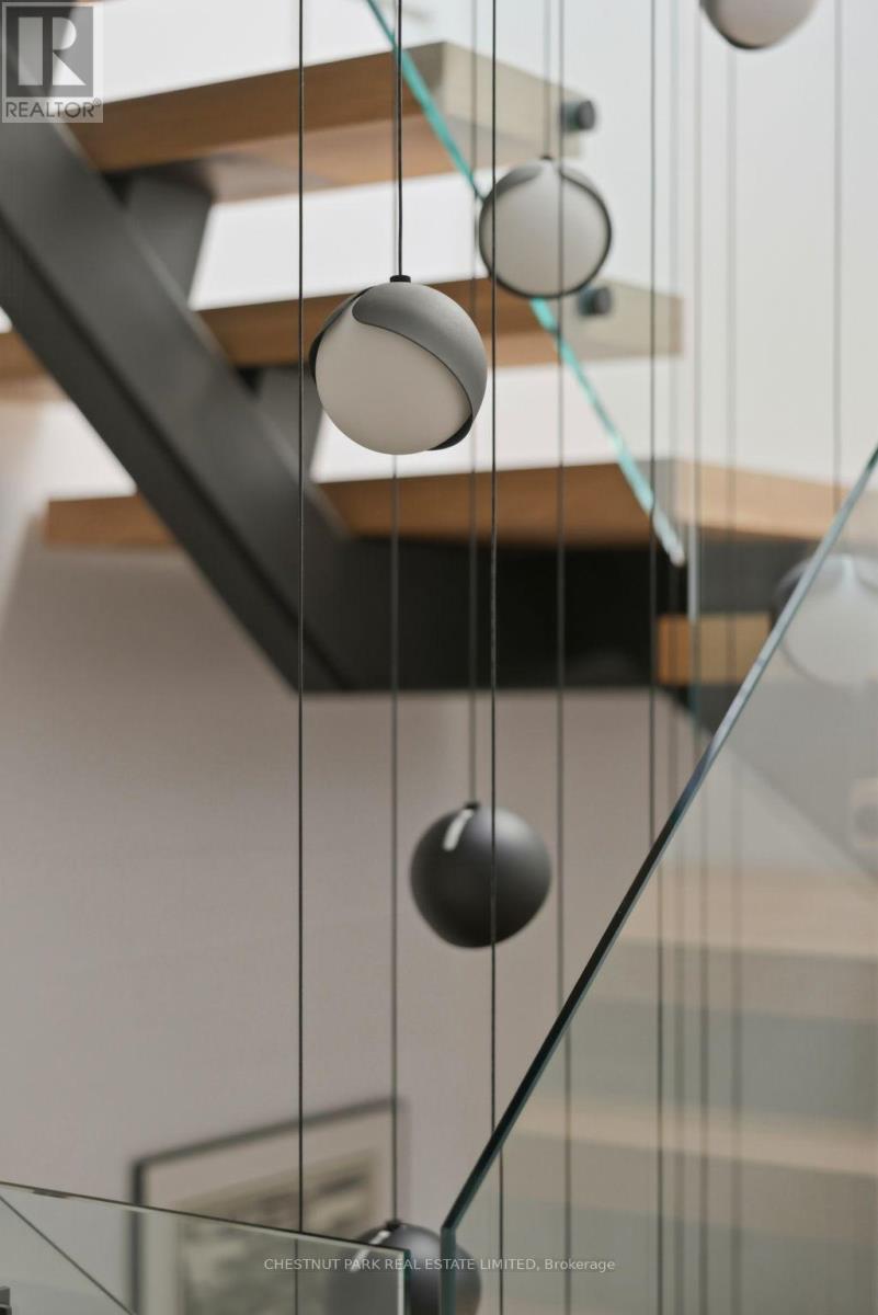 327 - 40 Oaklands Avenue, Toronto, Ontario  M4V 2Z3 - Photo 30 - C12801464