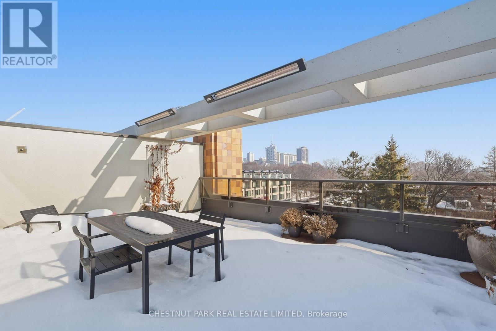 327 - 40 Oaklands Avenue, Toronto, Ontario  M4V 2Z3 - Photo 32 - C12801464