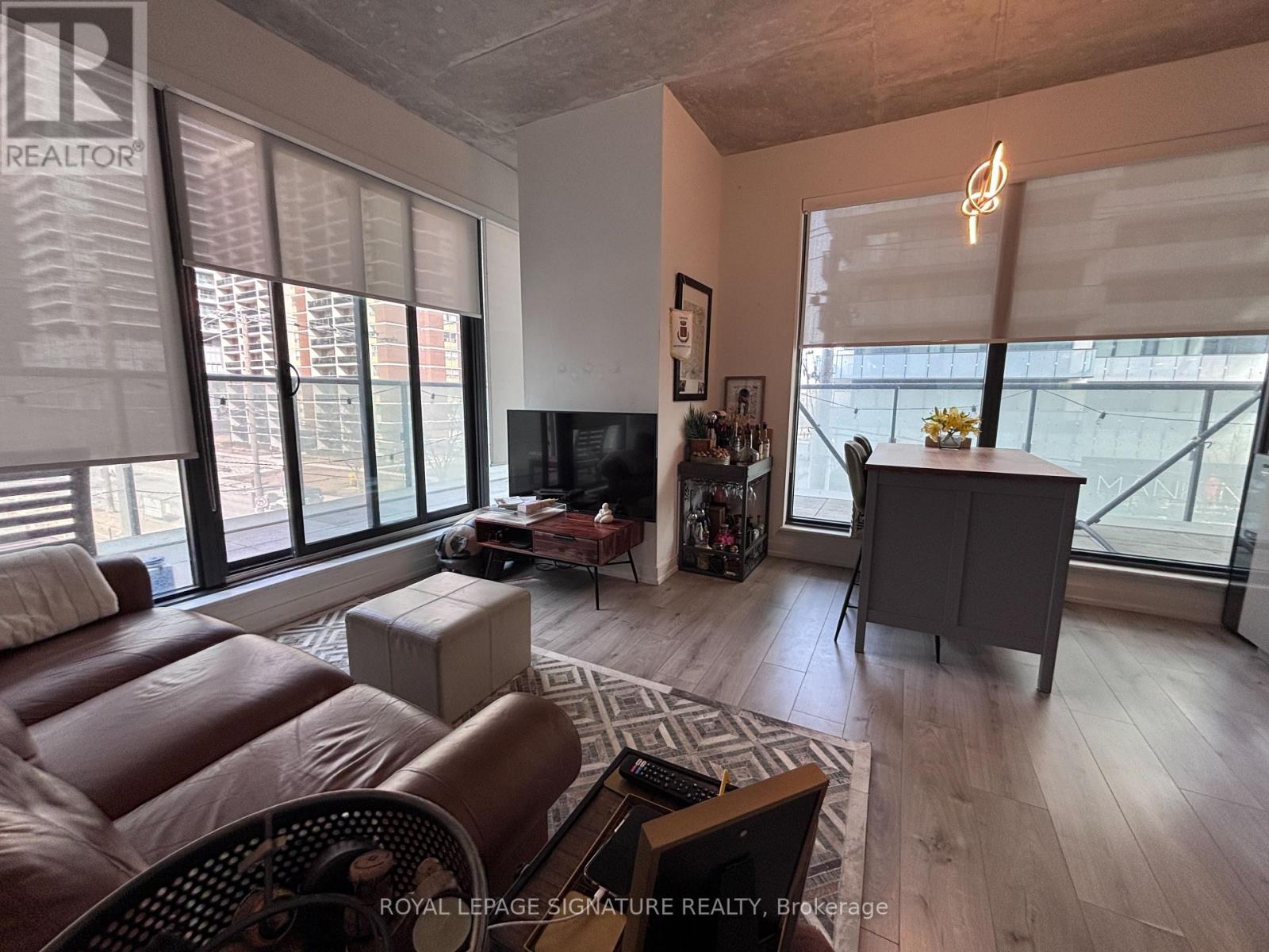 208 - 161 Roehampton Avenue, Toronto, Ontario  M4P 1P9 - Photo 4 - C12801468