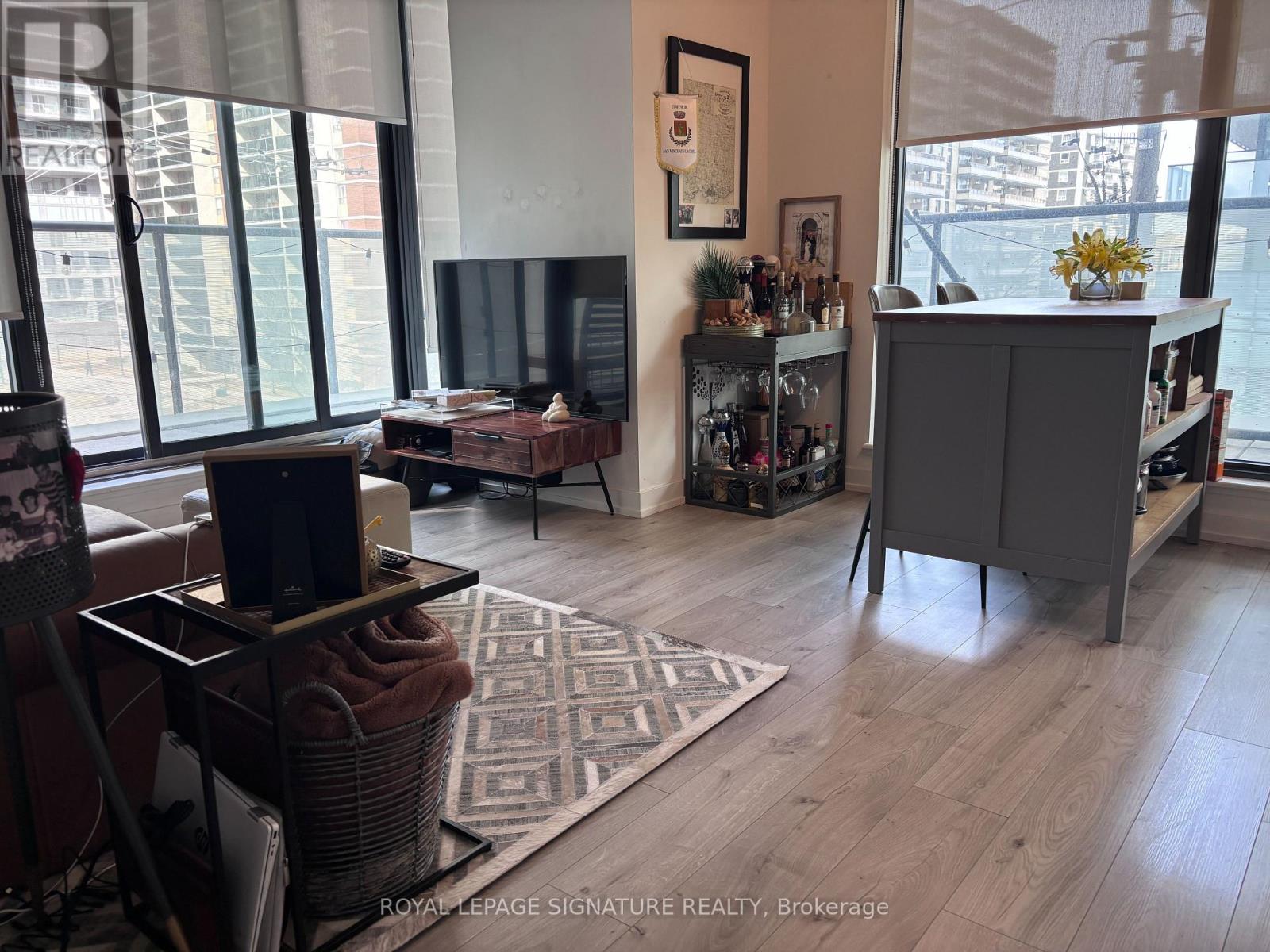 208 - 161 Roehampton Avenue, Toronto, Ontario  M4P 1P9 - Photo 5 - C12801468