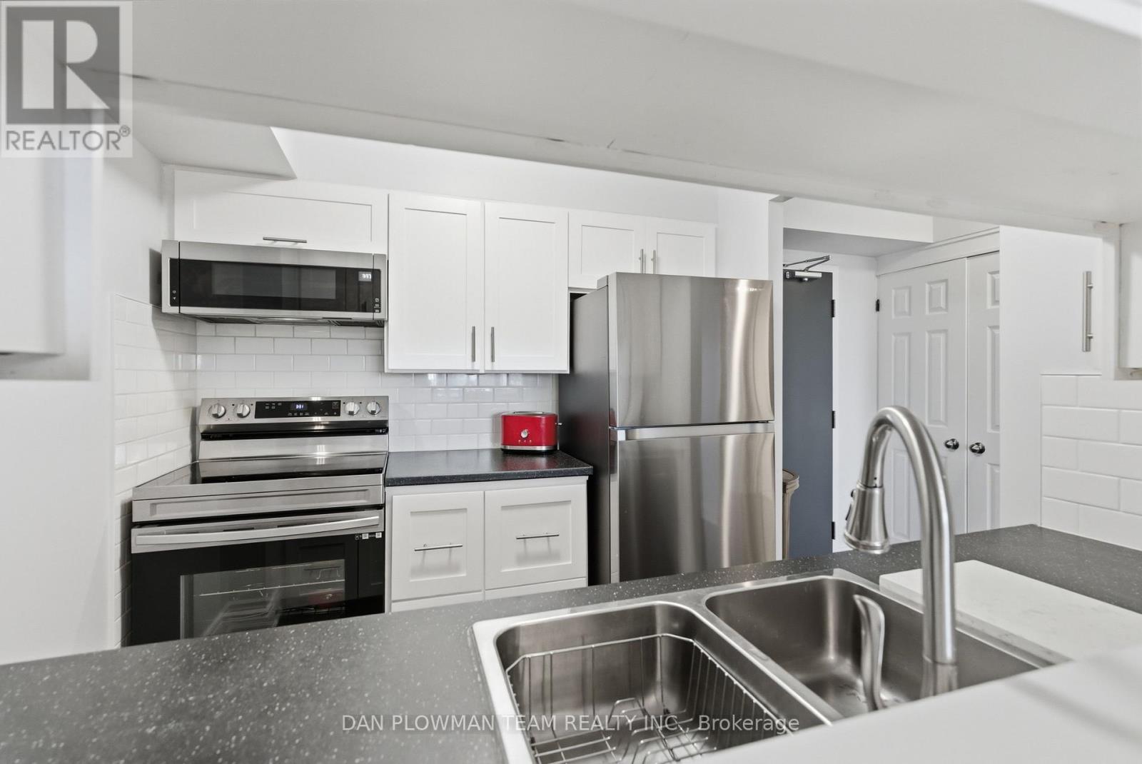 314 - 1665 Pickering Parkway, Pickering (Village East), Ontario  L1V 6L4 - Photo 7 - E12801438