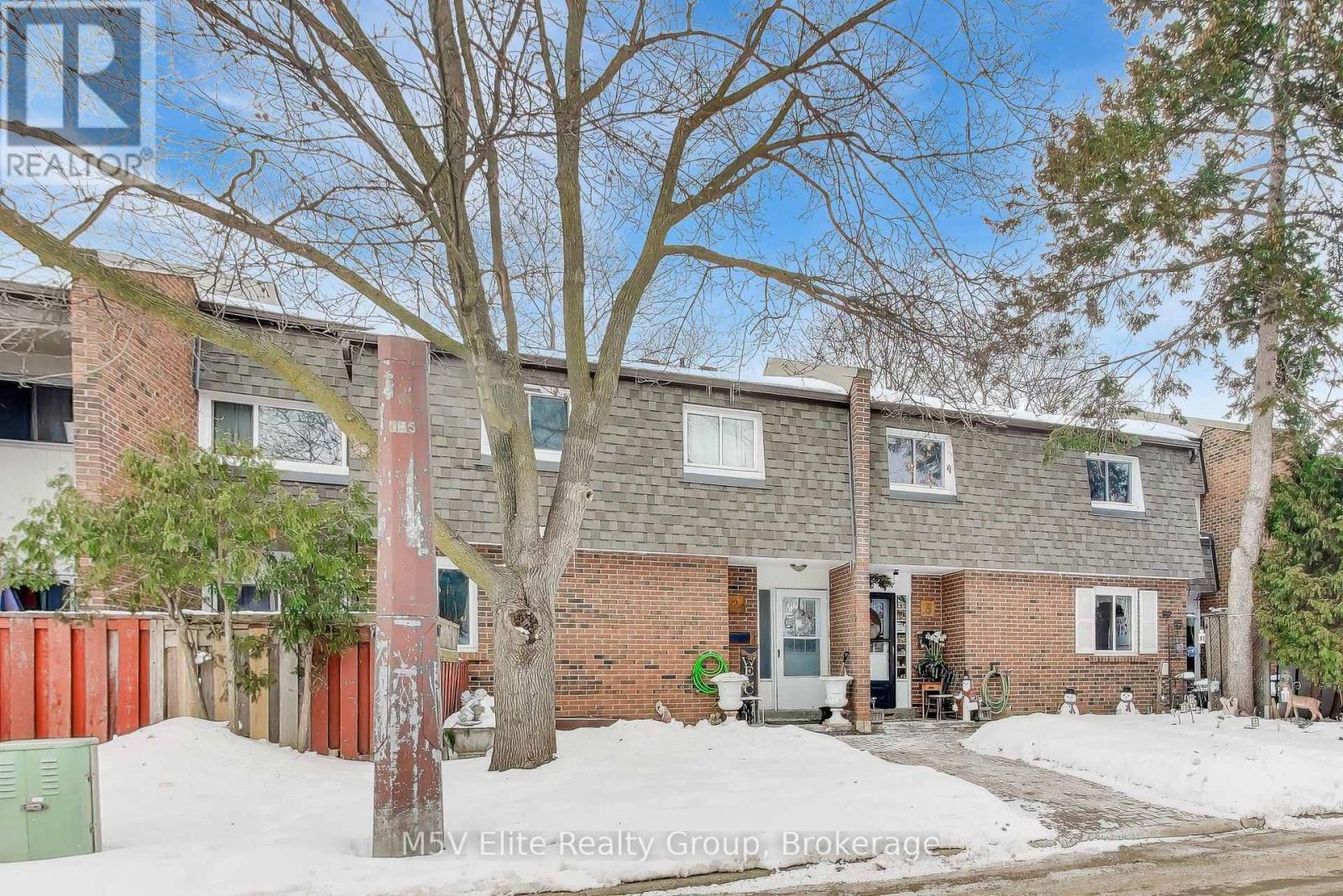 2 - 105 Dovedale Drive, Whitby, Ontario L1N 1Z7 - Photo 3 - E12801448