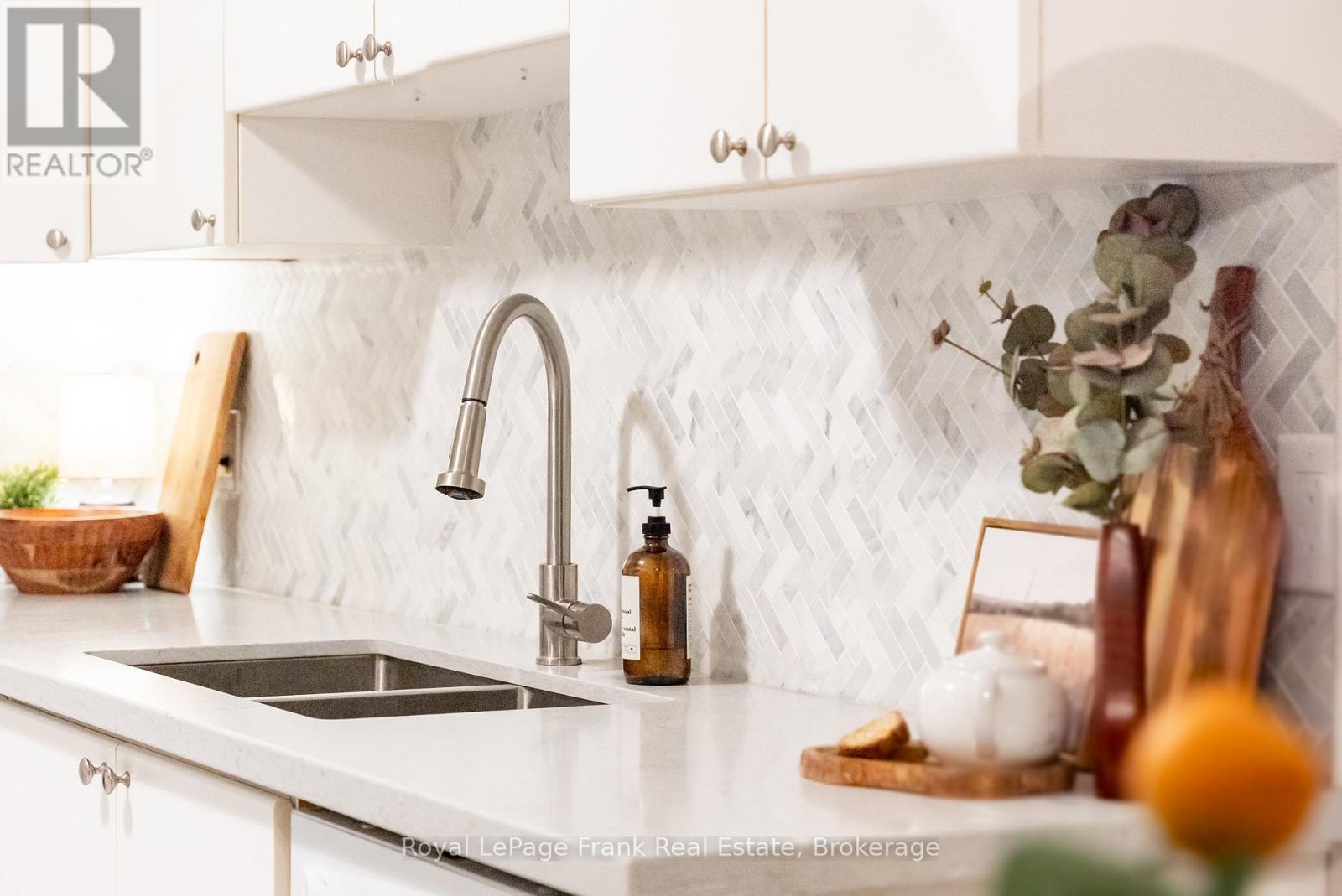 11 - 1995 Pinegrove Avenue, Pickering, Ontario  L1V 6W4 - Photo 17 - E12801452