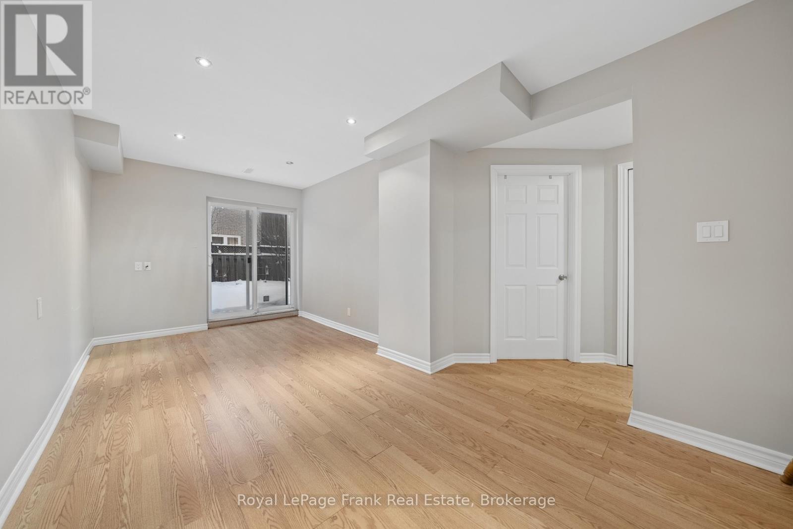 11 - 1995 Pinegrove Avenue, Pickering, Ontario  L1V 6W4 - Photo 34 - E12801452