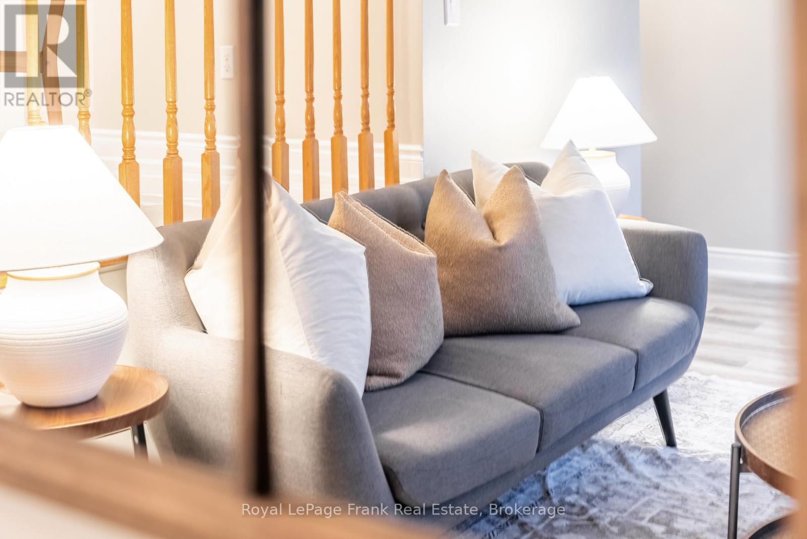 11 - 1995 Pinegrove Avenue, Pickering, Ontario  L1V 6W4 - Photo 5 - E12801452