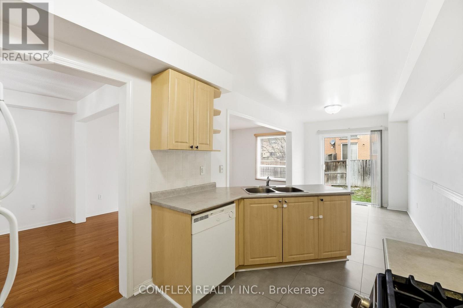 16 Barkdale Way, Whitby, Ontario  L1N 0E9 - Photo 18 - E12801528