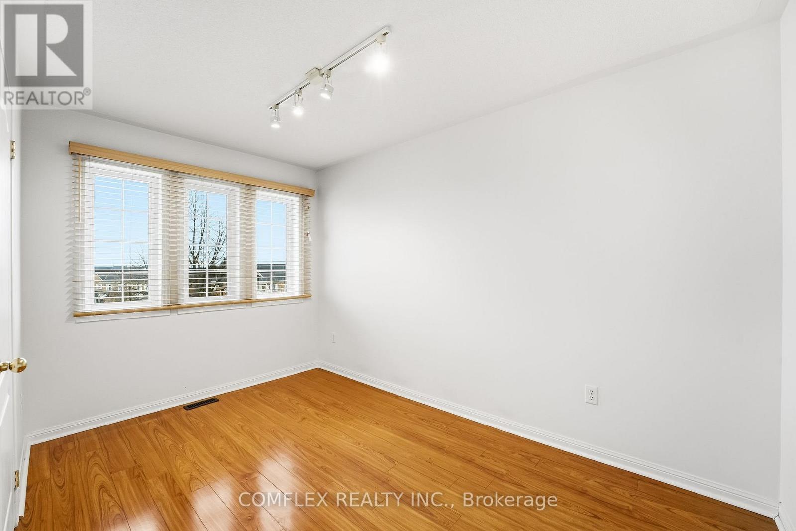 16 Barkdale Way, Whitby, Ontario  L1N 0E9 - Photo 33 - E12801528