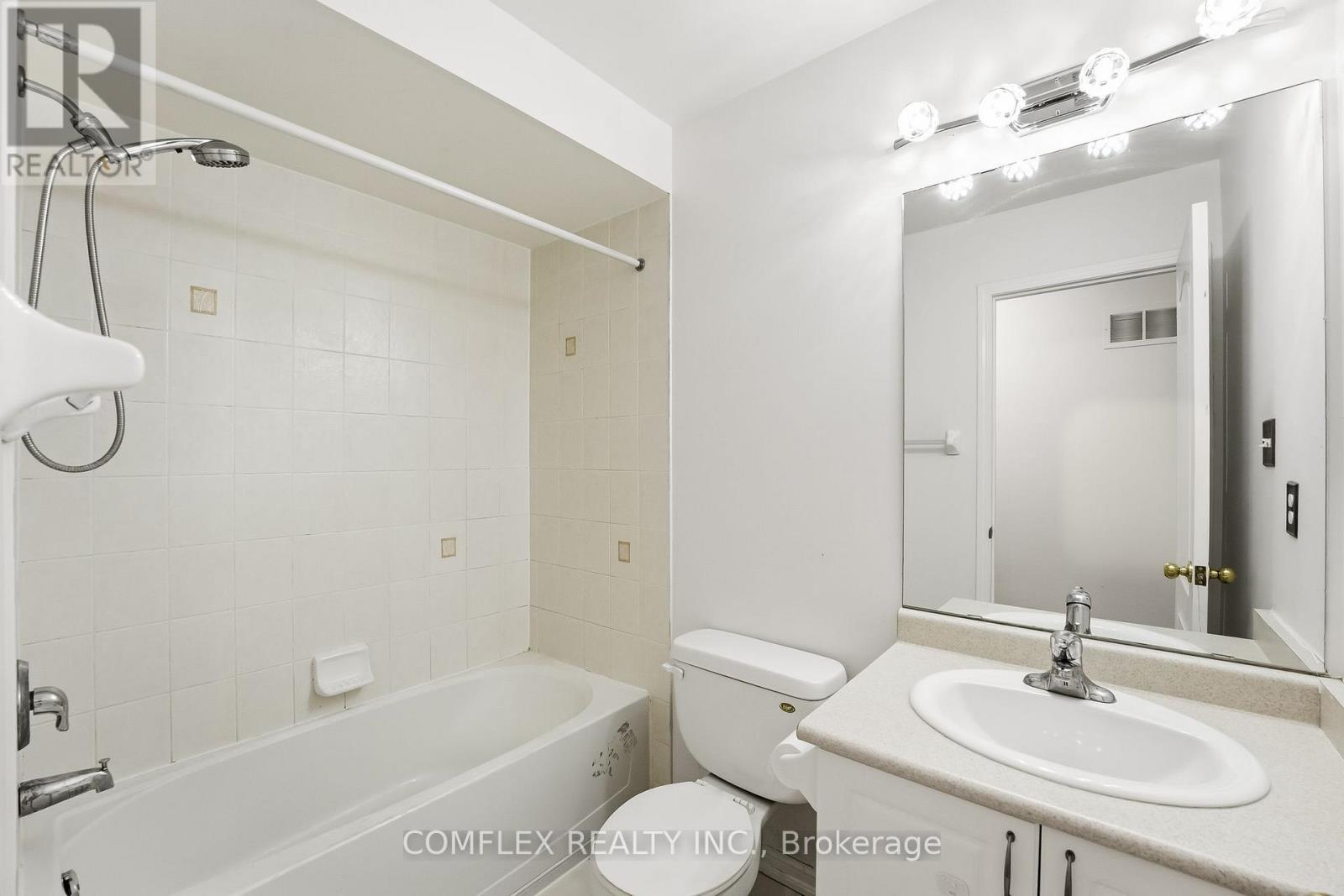 16 Barkdale Way, Whitby, Ontario  L1N 0E9 - Photo 35 - E12801528