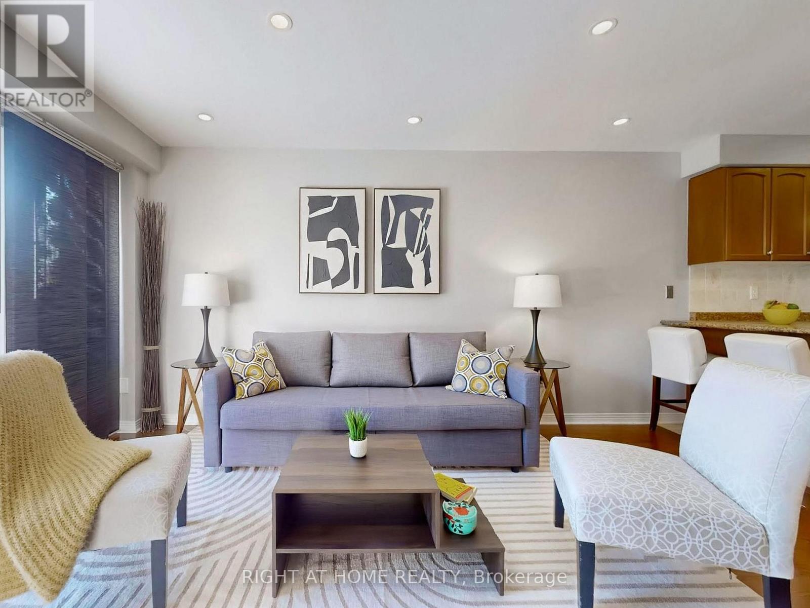 49 Wilkes Crescent, Toronto, Ontario  M1L 0B4 - Photo 8 - E12798892