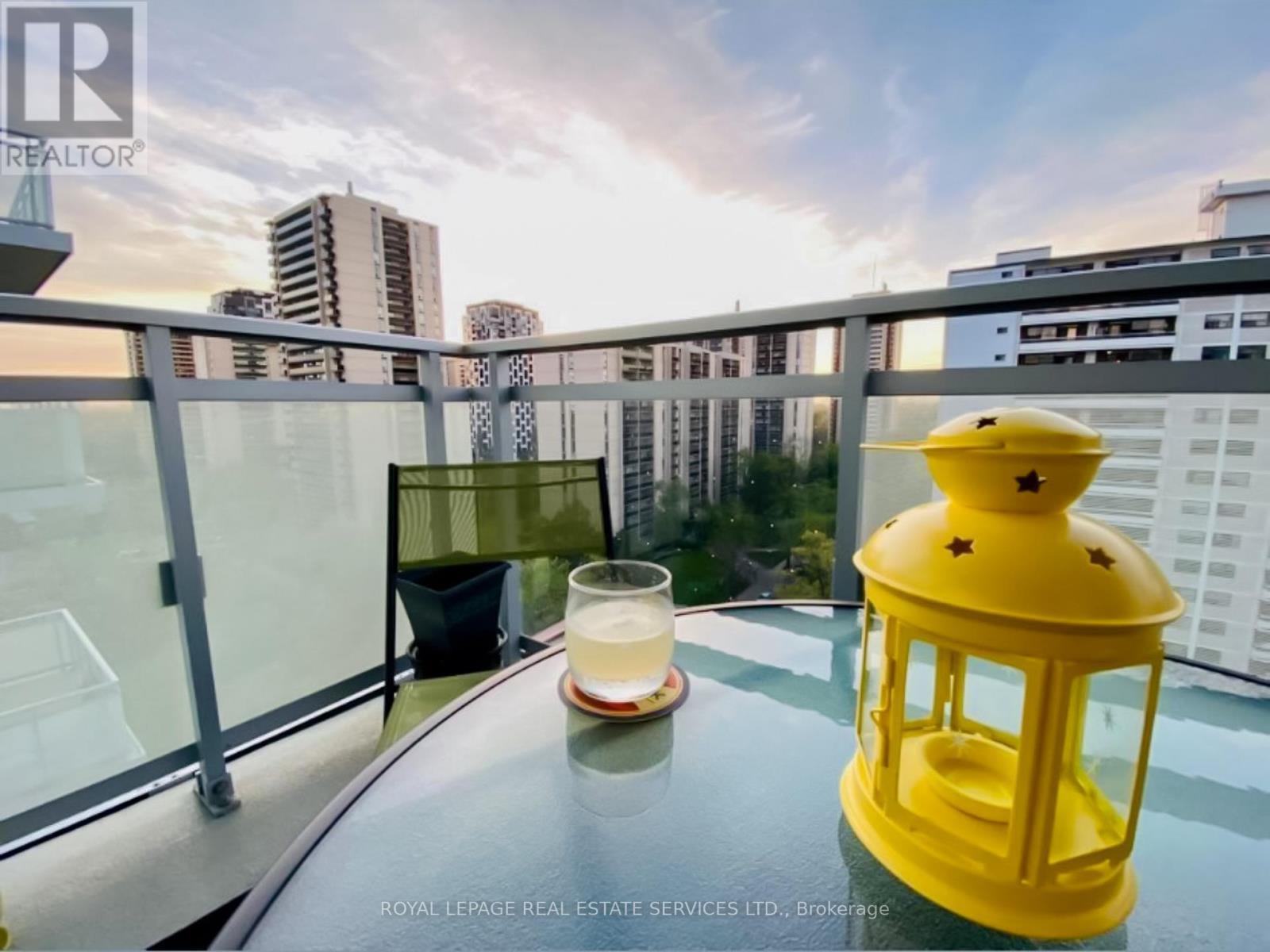 1116 - 1830 Bloor Street W, Toronto, Ontario  M6P 0A2 - Photo 19 - W12800122