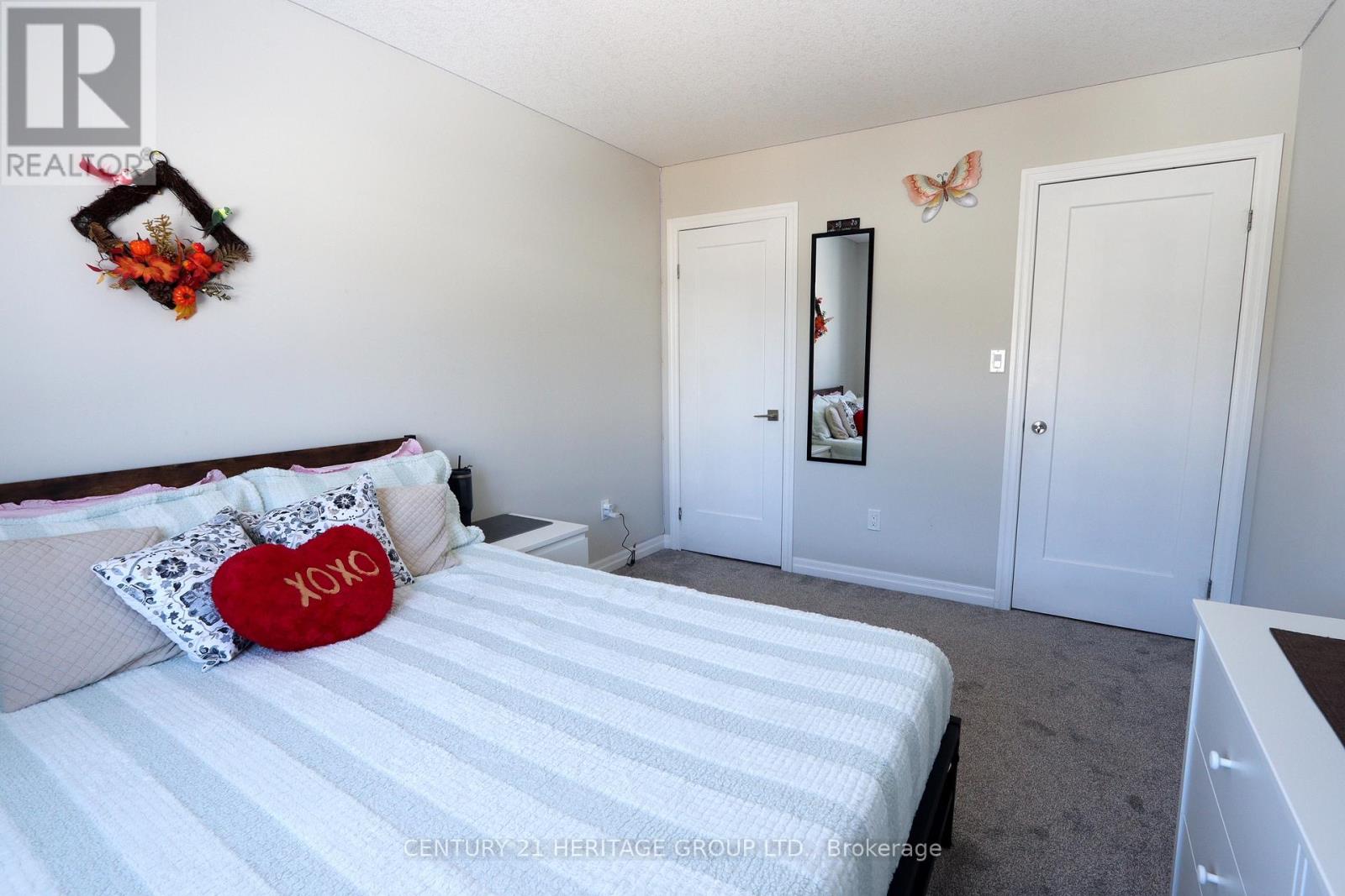 24 Keba Crescent, Tillsonburg, Ontario  N4G 0K6 - Photo 9 - X12794848