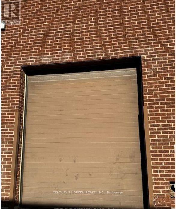 4 - 9 Caster Avenue, Vaughan, Ontario  L4L 5Z1 - Photo 2 - N12801404