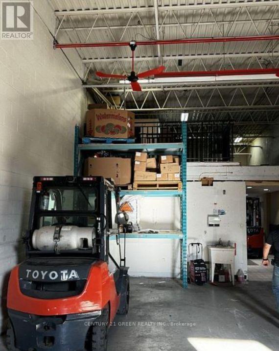 4 - 9 Caster Avenue, Vaughan, Ontario  L4L 5Z1 - Photo 4 - N12801404