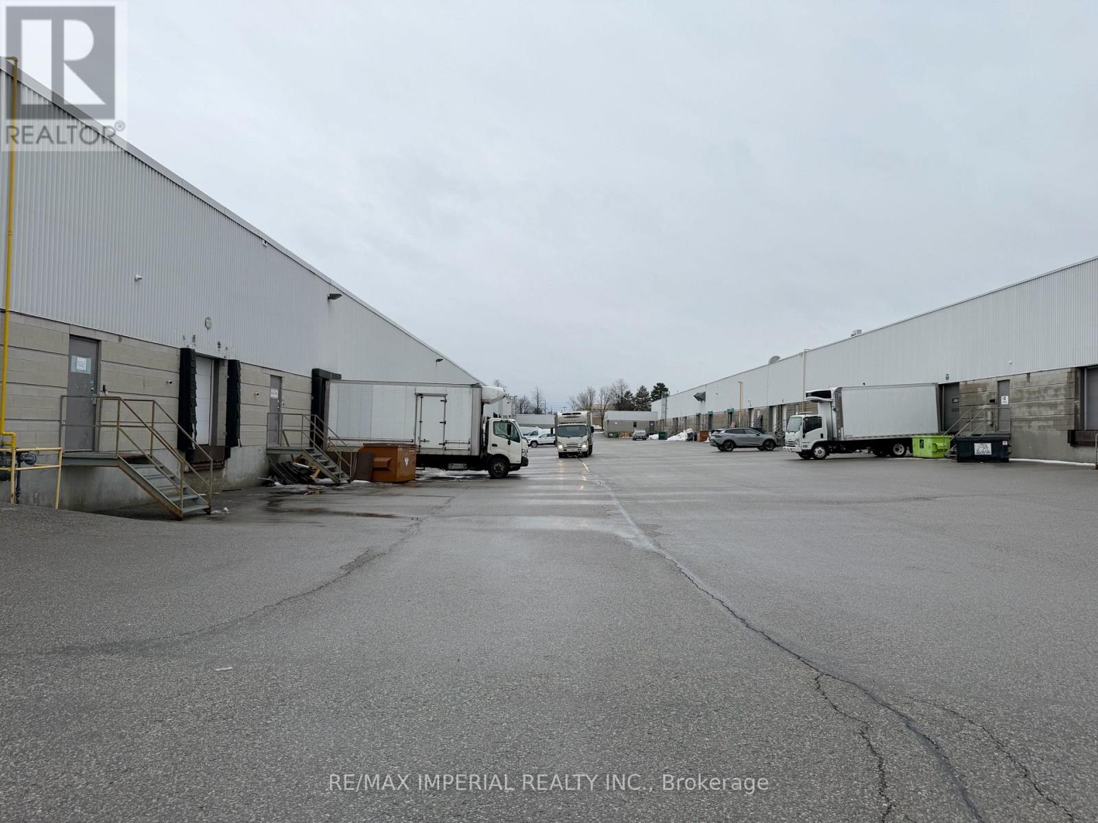 13 - 240 Viceroy Road, Vaughan, Ontario  L4K 3N9 - Photo 17 - N12801426