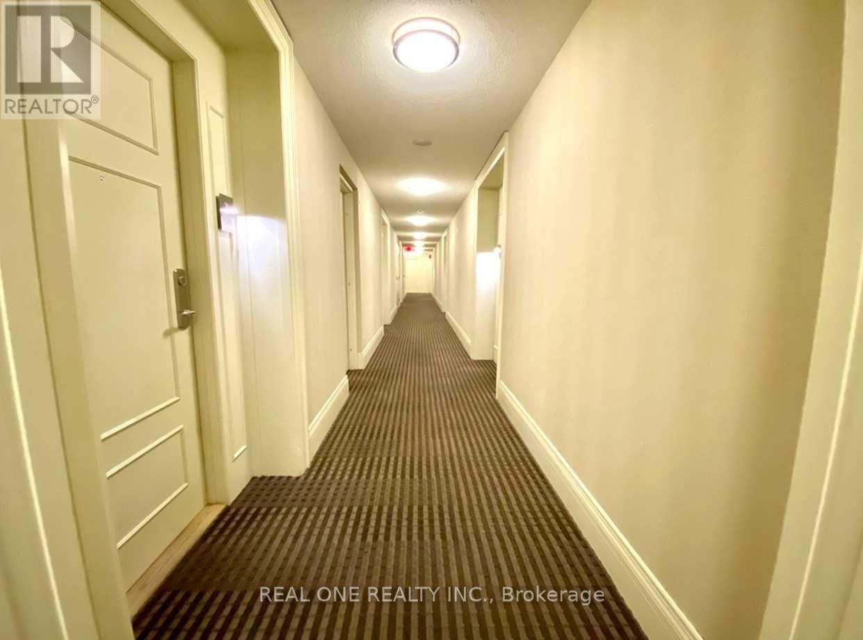 1203 - 310 Red Maple Road, Richmond Hill, Ontario  L4C 0T7 - Photo 4 - N12801498