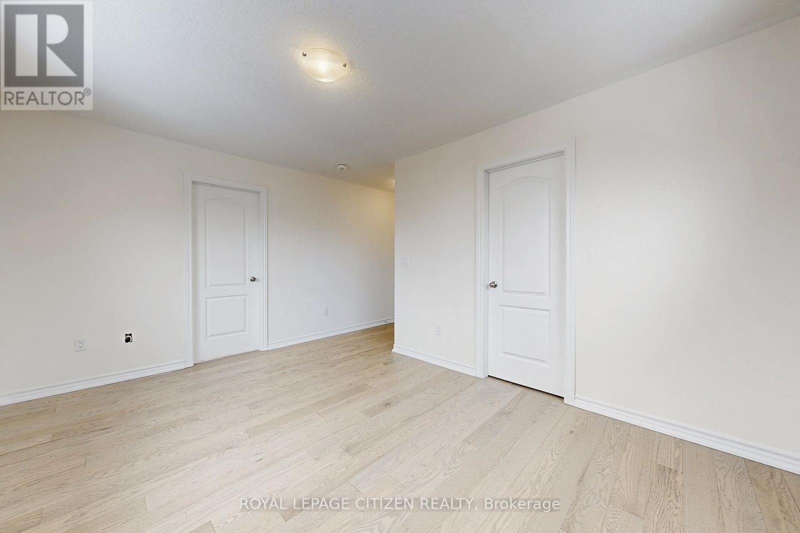 129 Cliff Thompson Crescent, Georgina, Ontario  L0E 1R0 - Photo 16 - N12801520