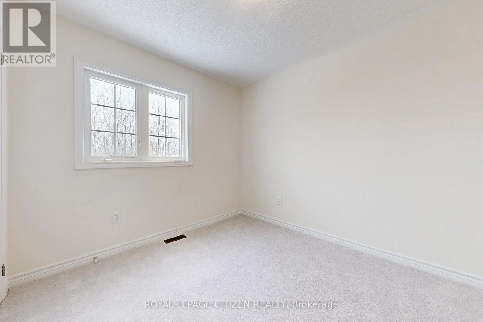 129 Cliff Thompson Crescent, Georgina, Ontario  L0E 1R0 - Photo 25 - N12801520