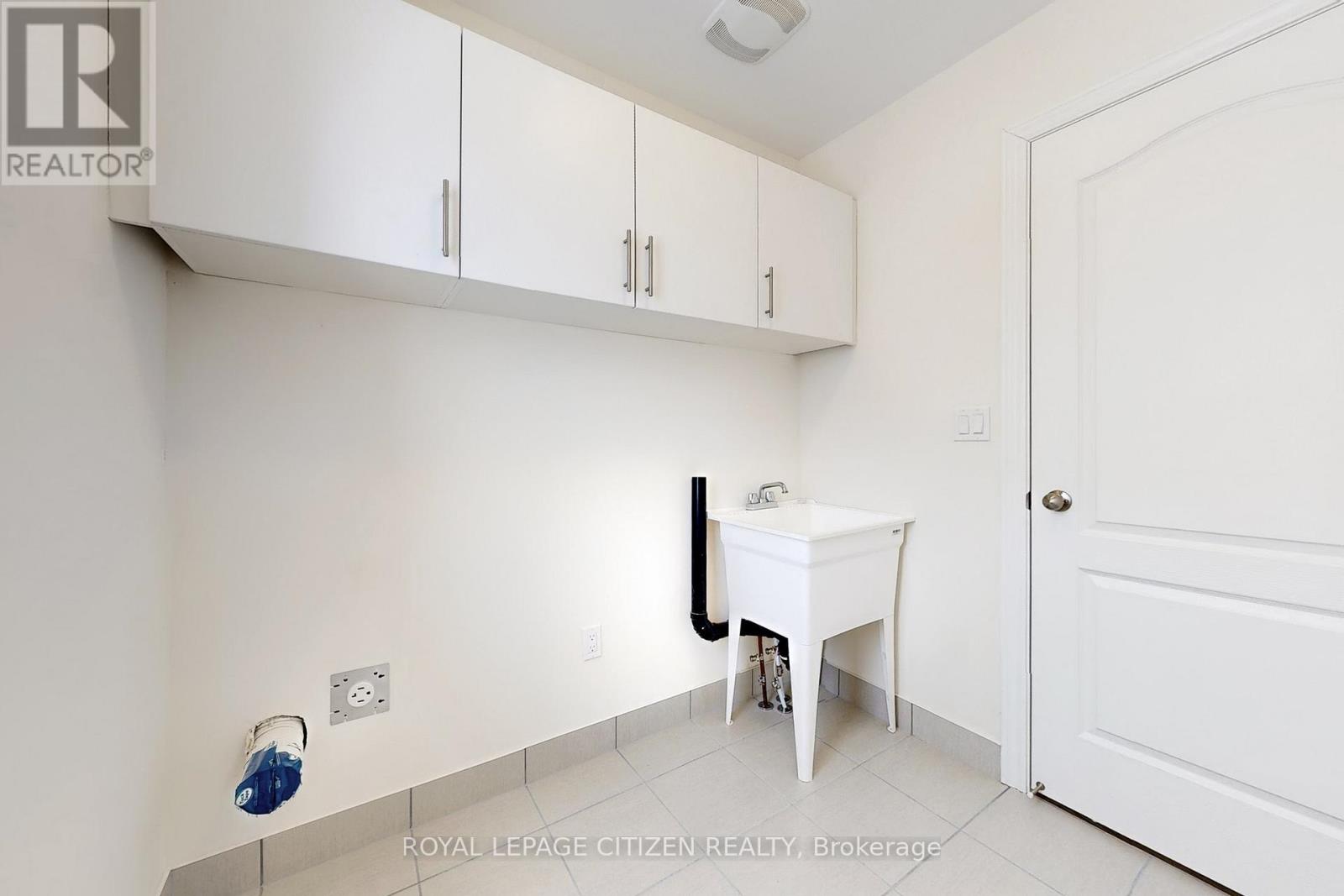 129 Cliff Thompson Crescent, Georgina, Ontario  L0E 1R0 - Photo 33 - N12801520