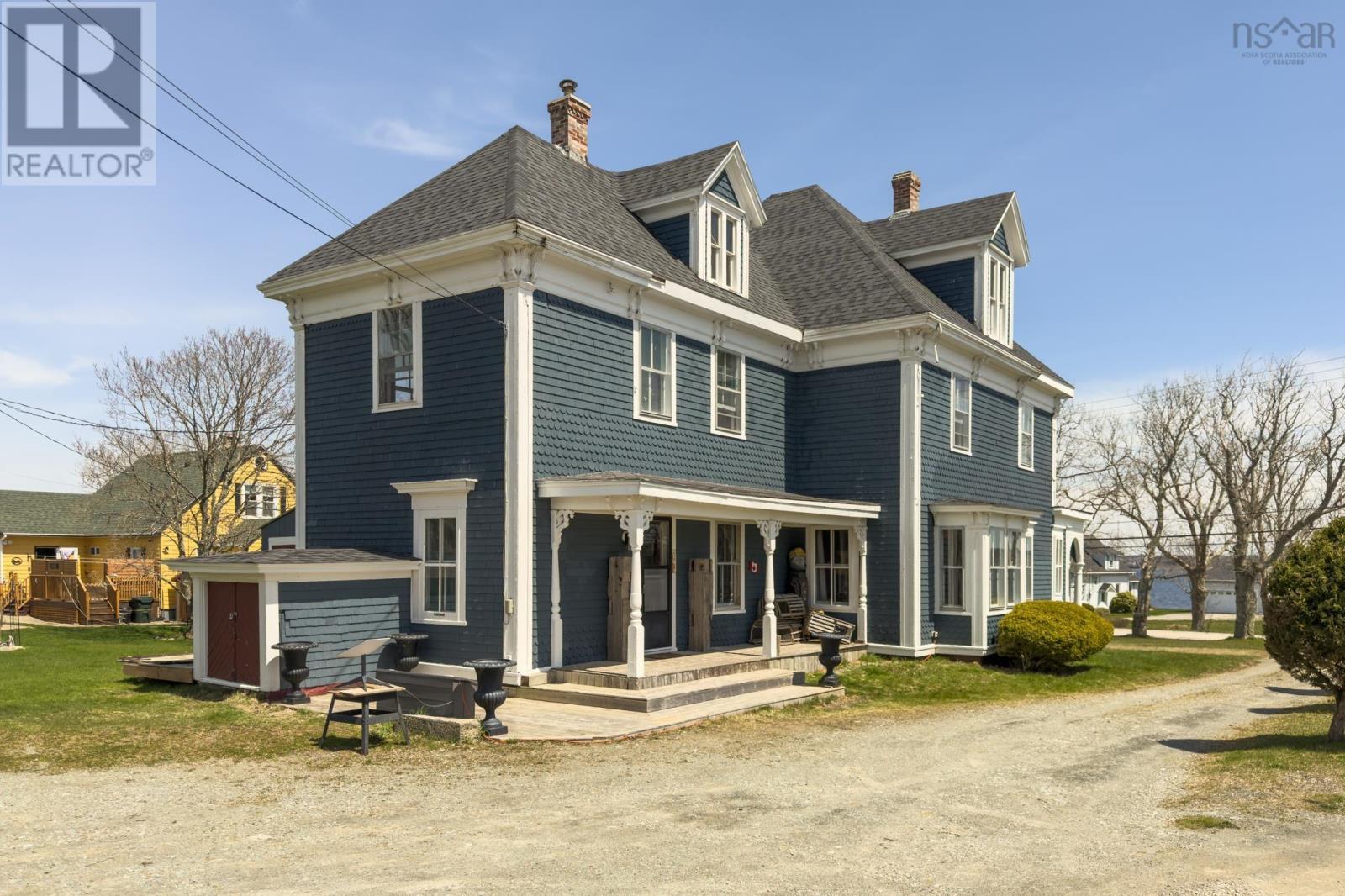 1124 Highway 335, Middle West Pubnico, Nova Scotia  B0W 3S0 - Photo 5 - 202603028