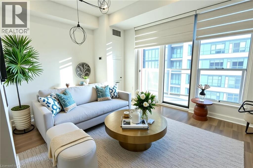 5 Wellington Street S Unit# 1803, Waterloo, Ontario  N2G 0E3 - Photo 1 - 40806216