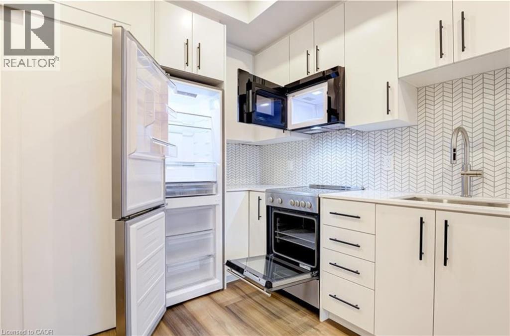 15 Wellington Street Unit# 1707, Kitchener, Ontario  N2G 0E4 - Photo 6 - 40805783