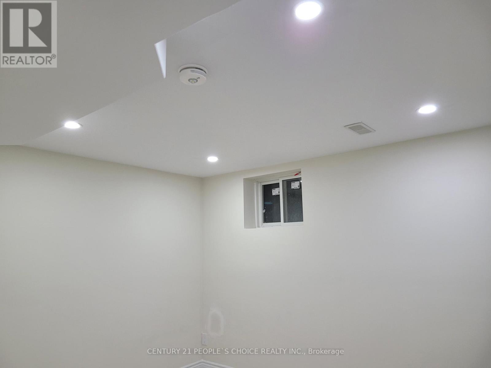 Walkout Bsmt - 383 Jay Crescent, Orangeville, Ontario  L9W 4Y7 - Photo 15 - W12801378