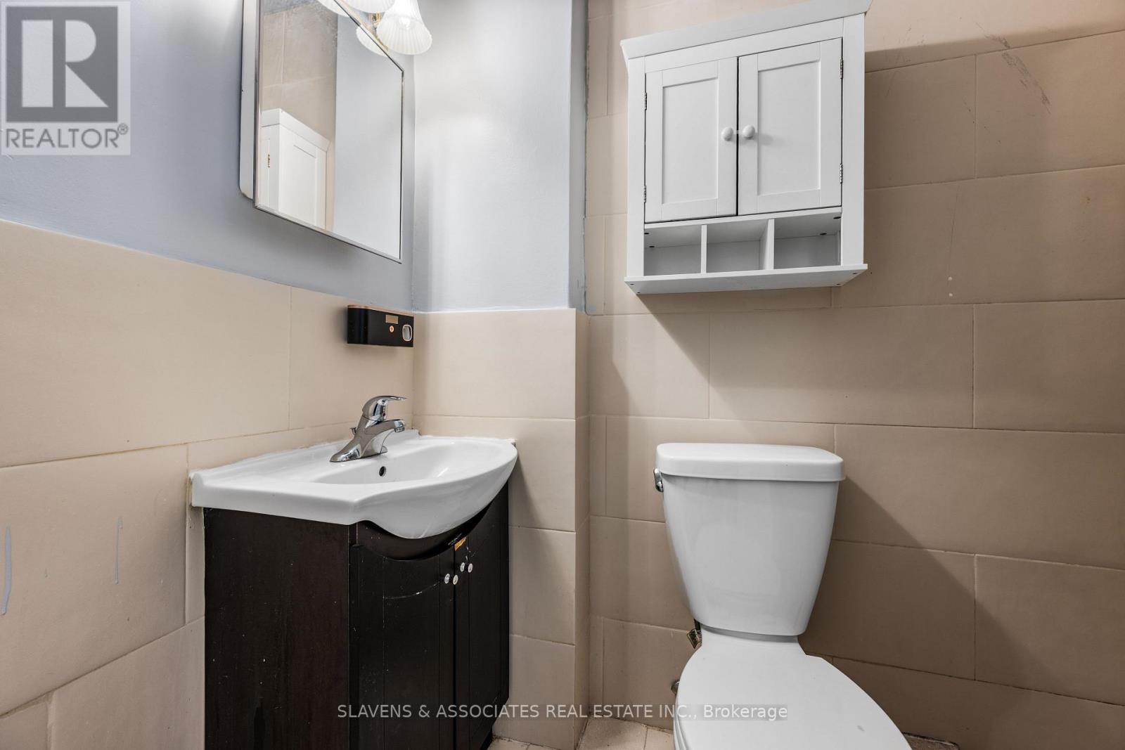 900a Wilson Avenue, Toronto, Ontario  M3K 1E7 - Photo 17 - W12801400