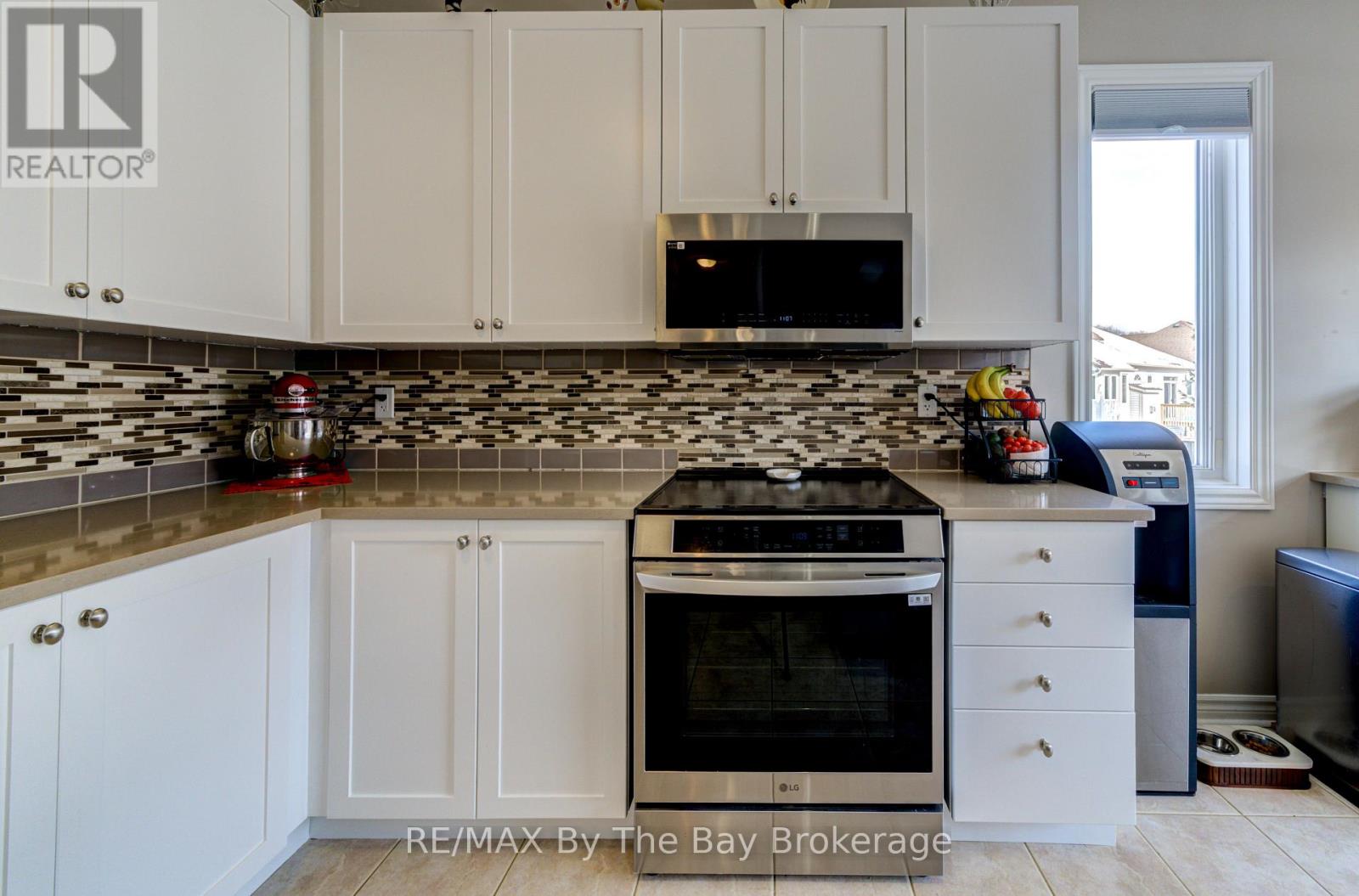 159 41st Street S, Wasaga Beach, Ontario  L9Z 2A4 - Photo 12 - S12796608