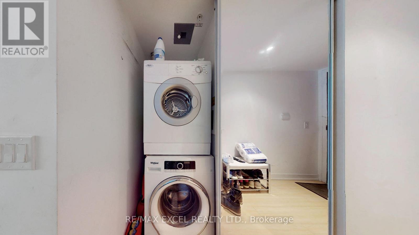 1606 - 75 Queens Wharf Road, Toronto, Ontario  M5V 0J8 - Photo 15 - C12749596