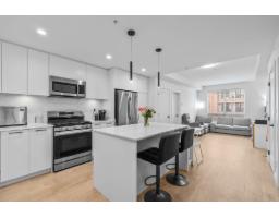 210 20052 83A AVENUE, Langley, British Columbia