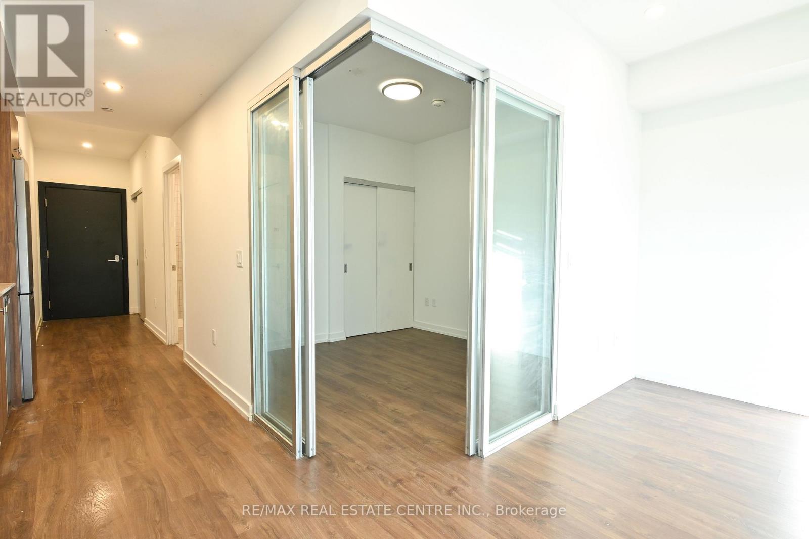 1803 - 5 Wellington Street S, Kitchener, Ontario  N2G 0E3 - Photo 20 - X12801406