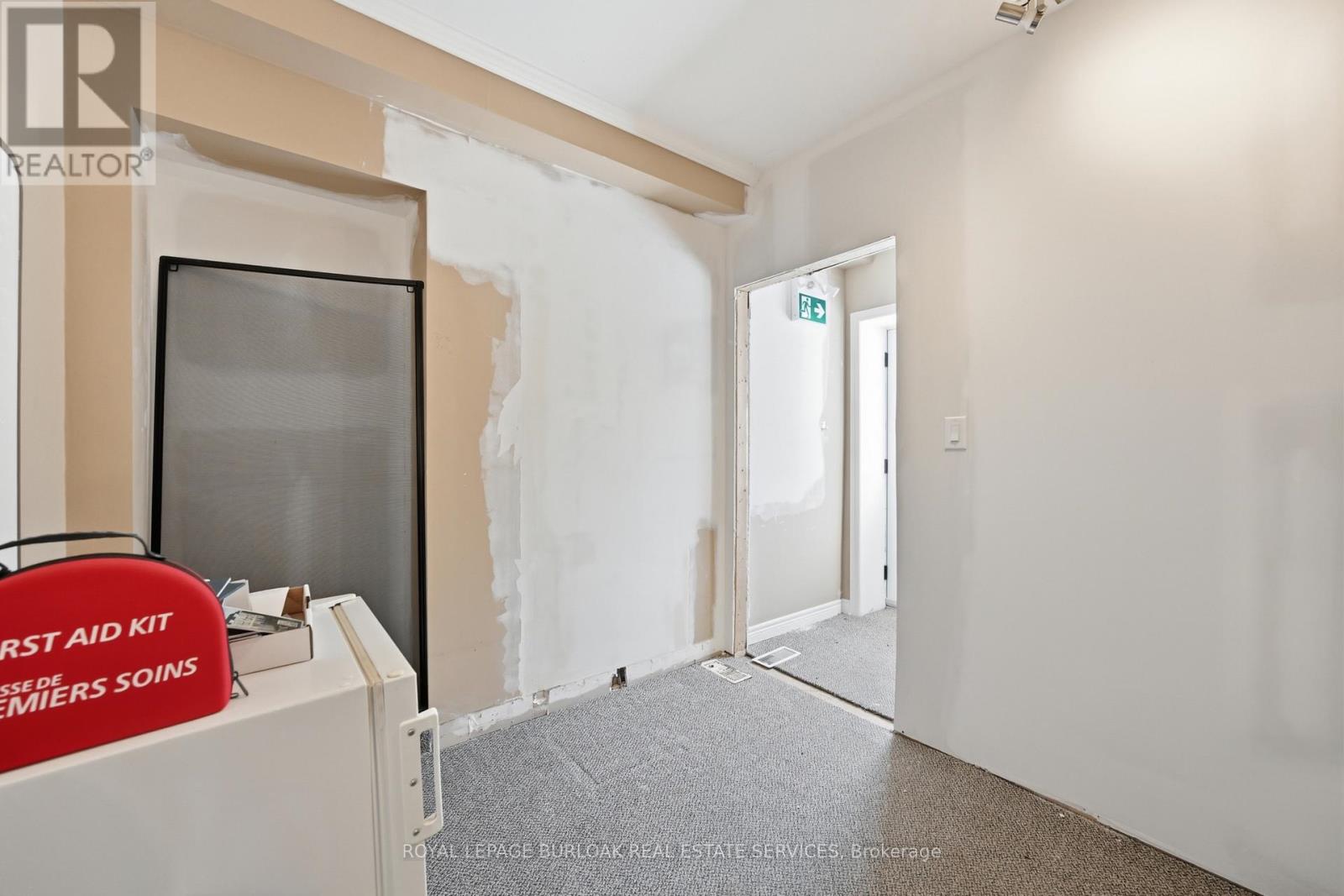 101 - 280 Wilson Street E, Hamilton, Ontario  L9G 2B9 - Photo 12 - X12801508