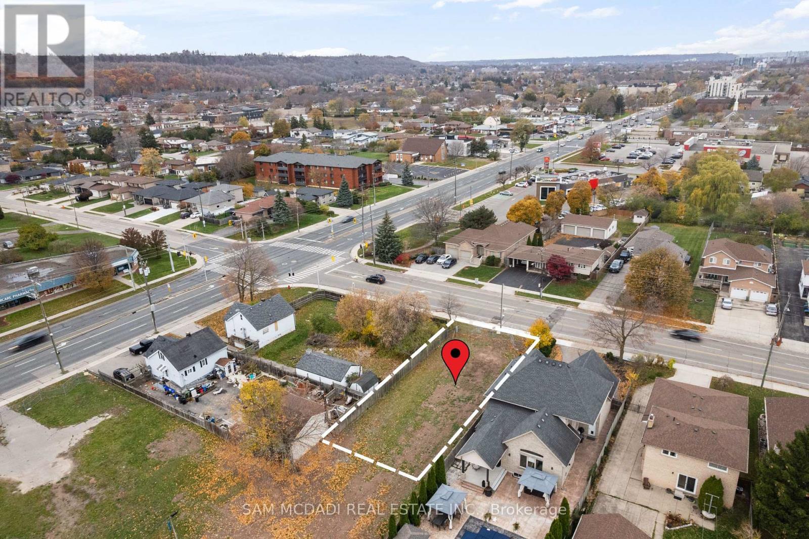 176 Millen Road, Hamilton, Ontario  L8E 2G5 - Photo 2 - X12801516