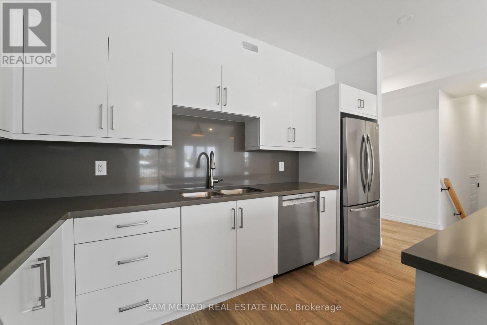 175 Margaret Avenue, Hamilton, Ontario  L8E 2H6 - Photo 6 - X12801526