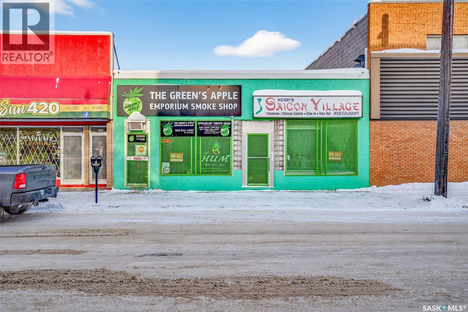 56 13th Street W, Prince Albert, Saskatchewan  S6V 3E8 - Photo 1 - SK028854