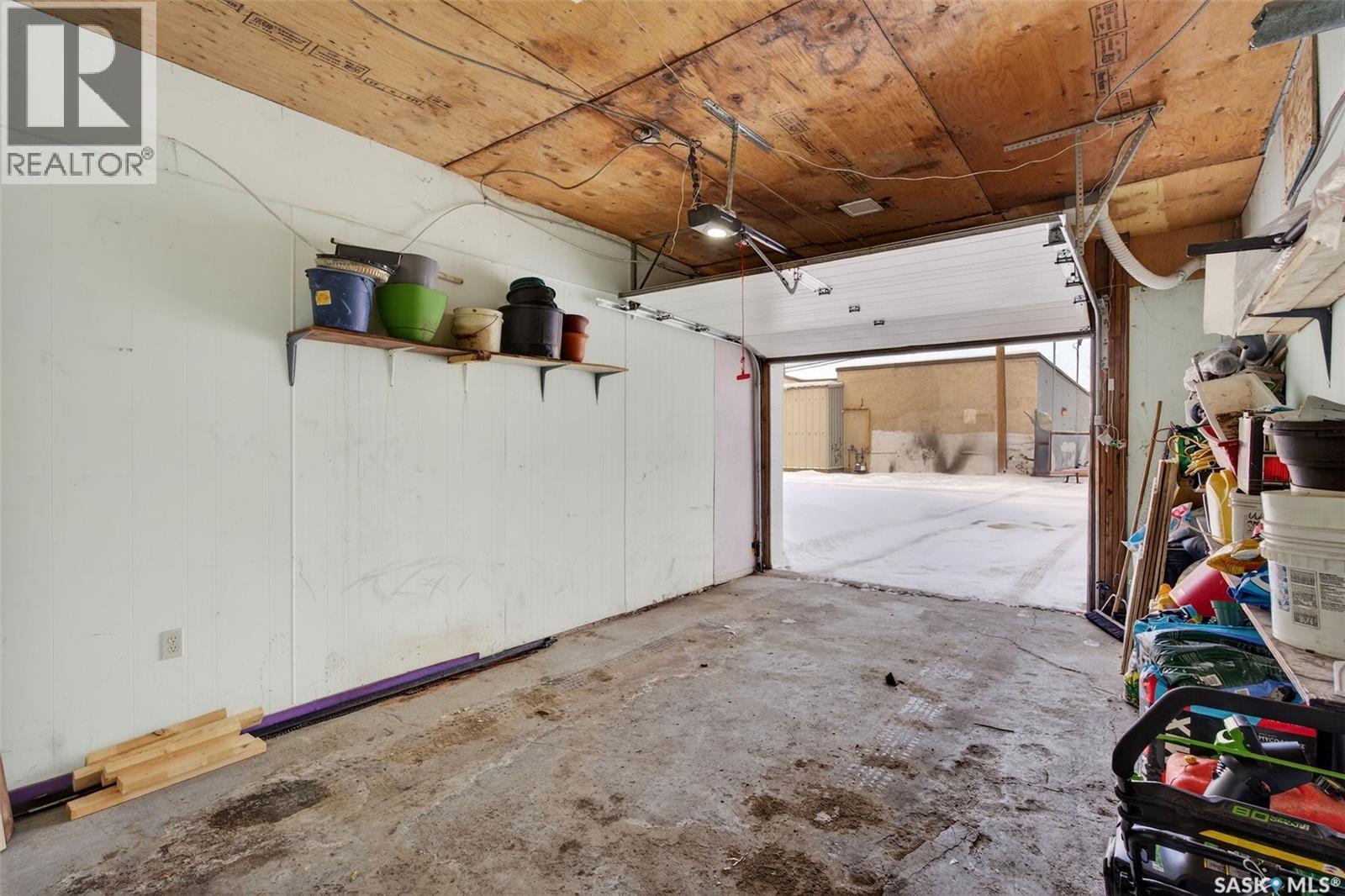 56 13th Street W, Prince Albert, Saskatchewan  S6V 3E8 - Photo 16 - SK028854